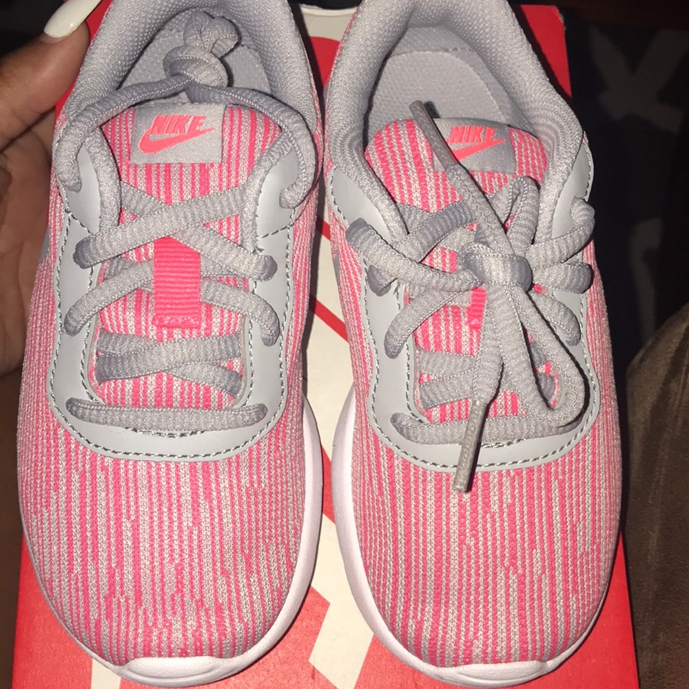 Girls Nike shoes